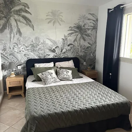 Filao Lucie De Porto Vecchio