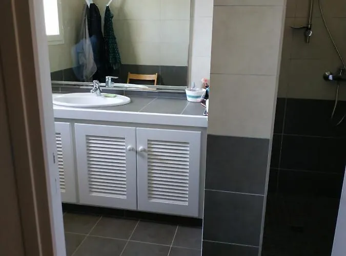 Filao Lucie De Porto Vecchio * Sainte-Lucie de Porto-Vecchio