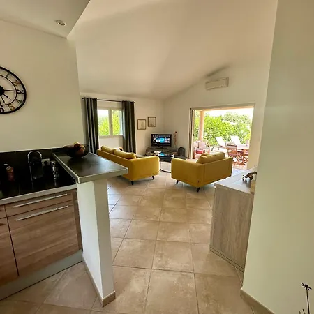 Filao Lucie De Porto Vecchio Sainte-Lucie-de-Porto-Vecchio