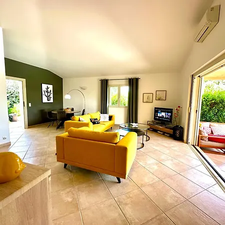 Filao Lucie De Porto Vecchio