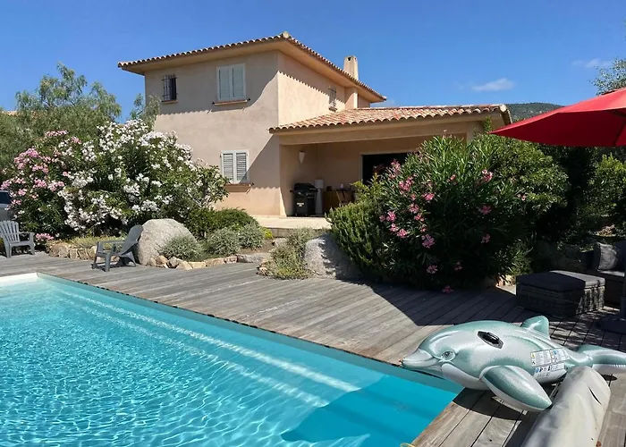 Filao Lucie De Porto Vecchio سانت لوسي دي بورتو فيشيو